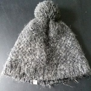 Charcoal pure wool knit beanie
